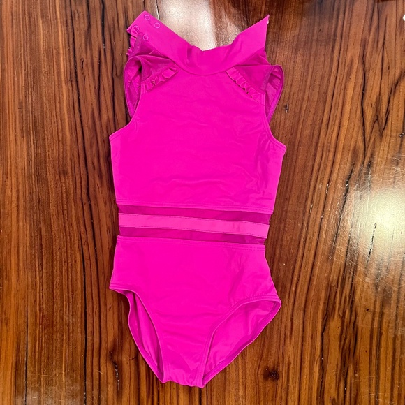 Balera Fuchsia Leotard - Medium Child - Picture 1 of 2